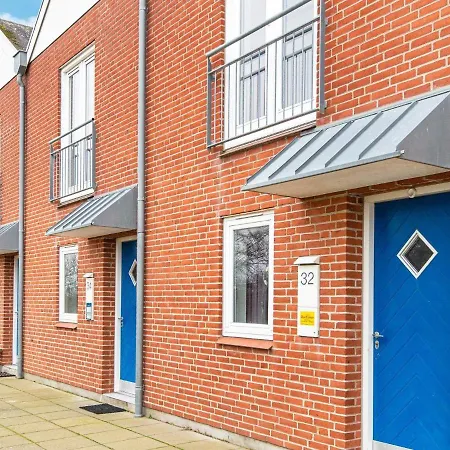 Panoramic Seaside Retreat - By Traum * Hojer