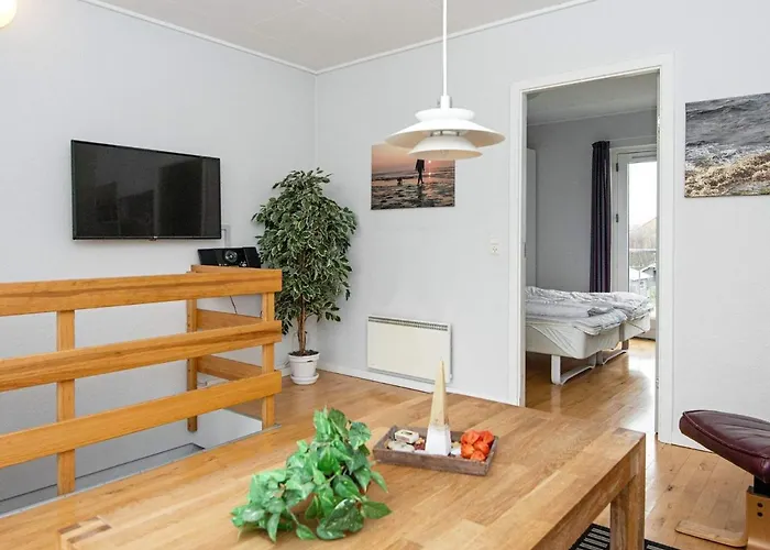 Panoramic Seaside Retreat - By Traum * Hojer