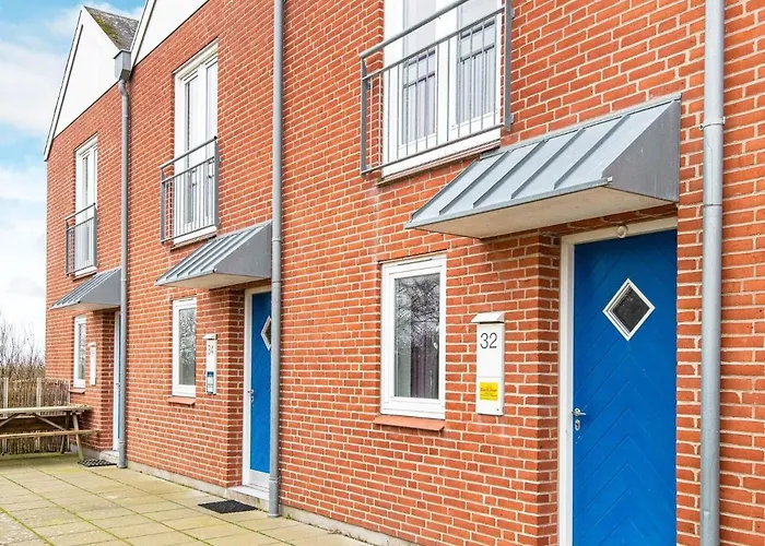 Panoramic Seaside Retreat - By Traum * Hojer