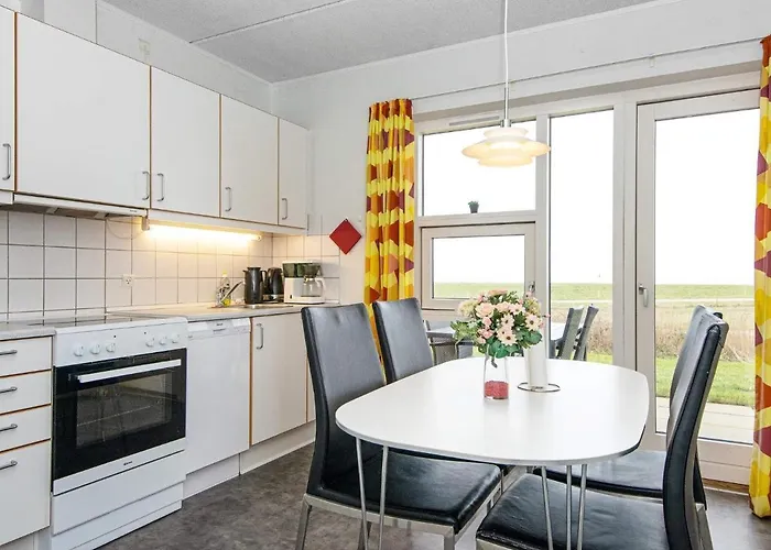 Panoramic Seaside Retreat - By Traum Holiday home *